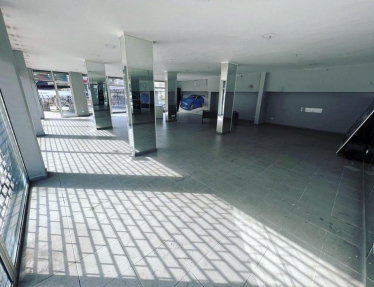 Jounieh | Highway Showroom |300 sqm | For Rent | REF: RGRR1